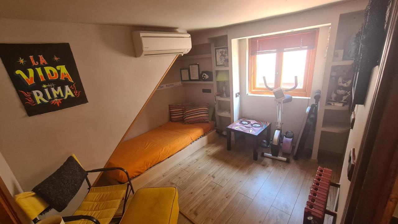 Duplex Con Garaje En Malasana Madrid Buitenkant foto